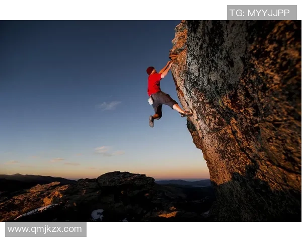 西安极限运动队在世界攀岩锦标赛中的耐力表现精彩点评与分析 西安极限运动队在世界攀岩锦标赛中的耐力表现精彩点评与分析